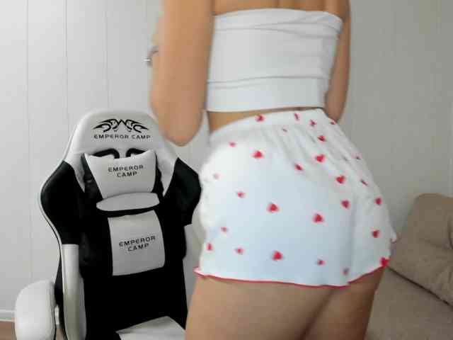 Kiza9's sex show image Kiza9's sex show image