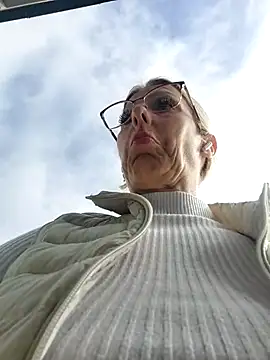 Изображение секс-шоу модели blondyruby