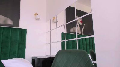 seliselin's sex show image