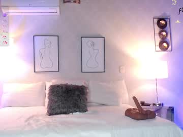 Изображение секс-шоу модели neytiri_moon Изображение секс-шоу модели neytiri_moon