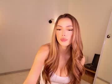 tinapie's sex show image