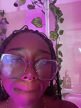 ZahhyFrequency's sex show image