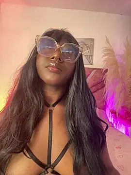 Sexshow-Bild von ZahhyFrequency