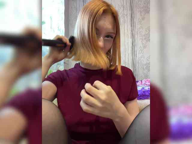 Iriska-Barbariska's sex show image