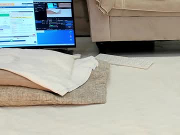 classy_medeeea's sex show image classy_medeeea's sex show image