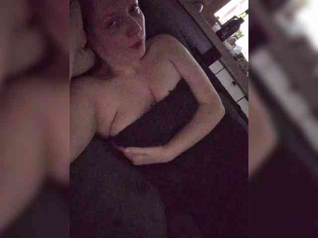 Zlatalata's sex show image