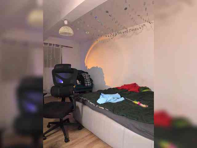 Zlatalata's sex show image