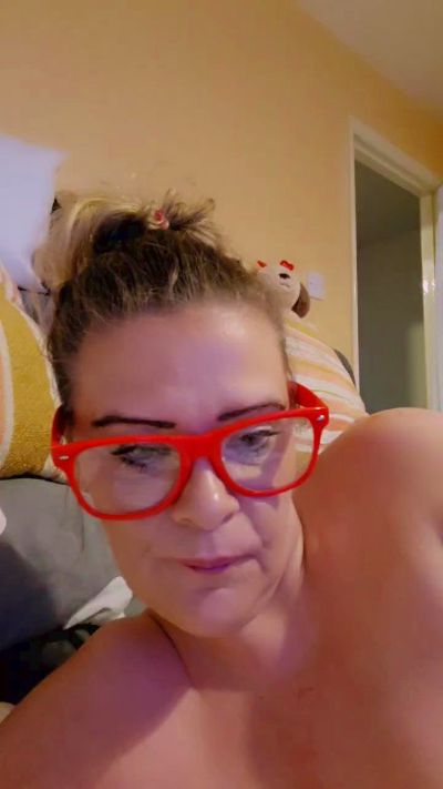 RoxyRampant86's sex show image RoxyRampant86's sex show image