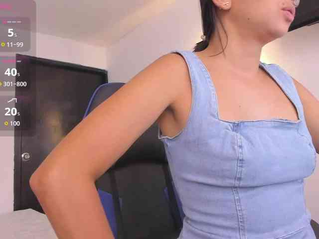 lakshmi-rai's sex show image