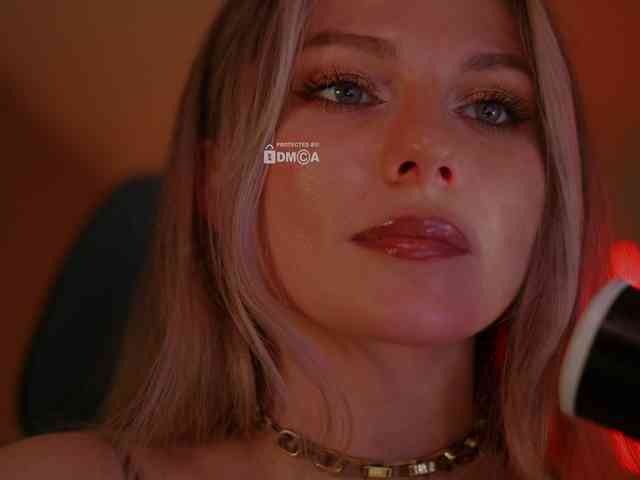 Изображение секс-шоу модели DianaMurr Изображение секс-шоу модели DianaMurr