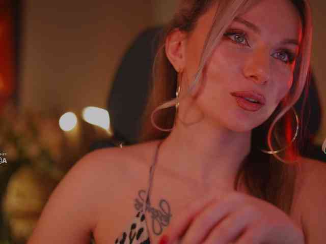 Изображение секс-шоу модели DianaMurr Изображение секс-шоу модели DianaMurr