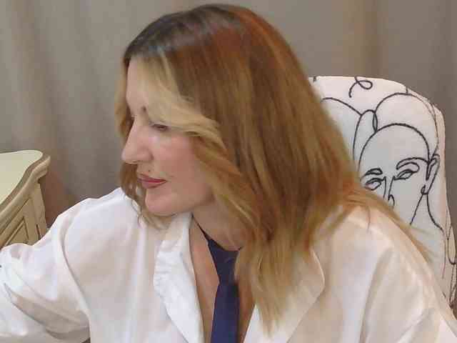 TANMZYA's sex show image