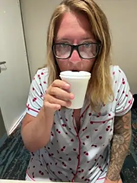 _ElizabethLove_'s sex show image