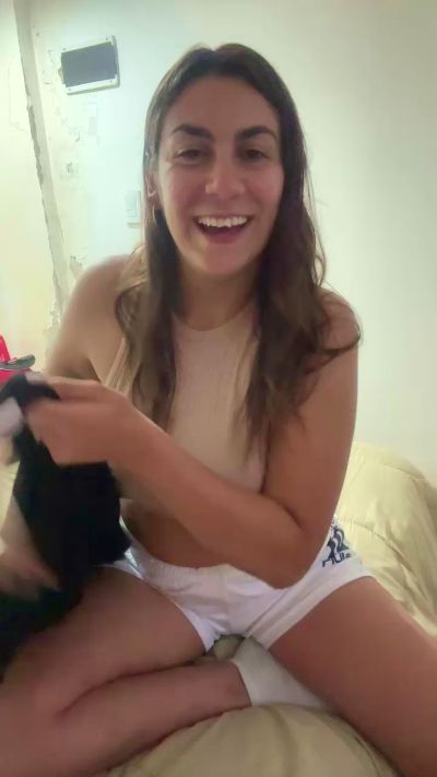 Изображение секс-шоу модели Soy_aimee