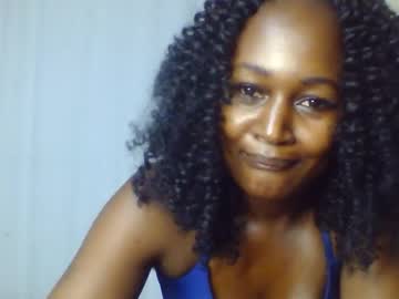 nutgal_'s sex show image