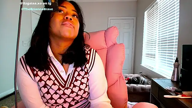 BriannaBrave's sex show image