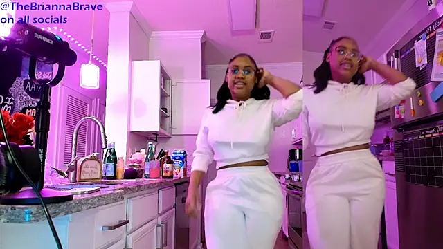 Sexshow-Bild von BriannaBrave