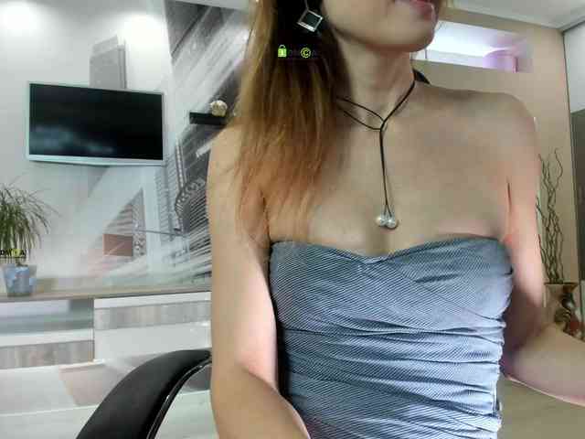 Изображение секс-шоу модели firstMaja Изображение секс-шоу модели firstMaja