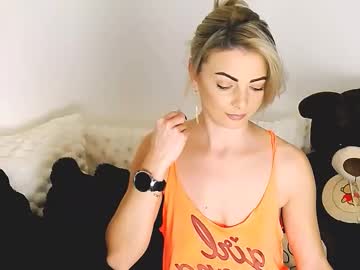 alyblonde's sex show image