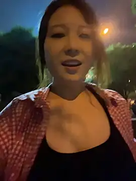 Lola666999's sex show image