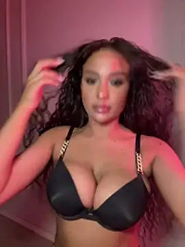 Sexshow-Bild von CardiSweetBaby Sexshow-Bild von CardiSweetBaby