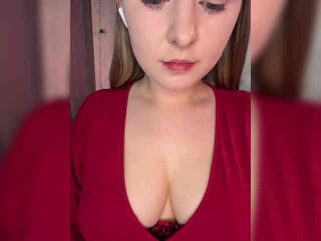 Peach--Alice's sex show image