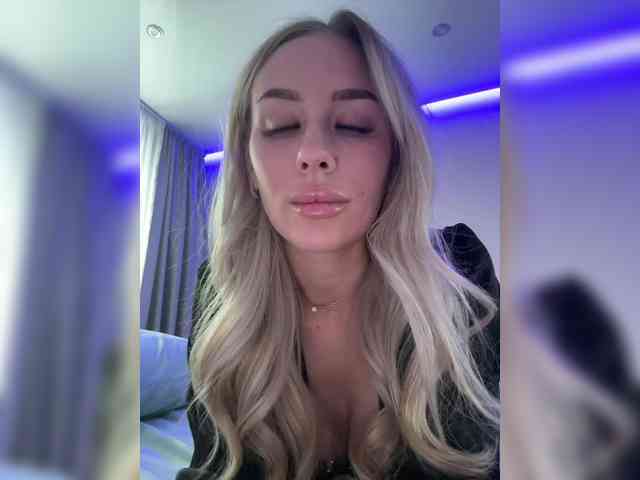 Sexshow-Bild von Lovensesgirl Sexshow-Bild von Lovensesgirl