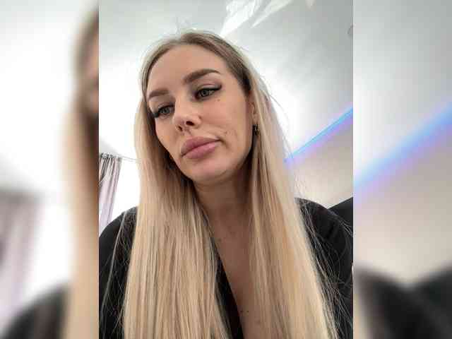 Изображение секс-шоу модели Lovensesgirl