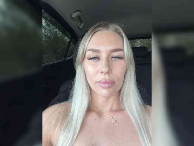 Lovensesgirl's sex show image