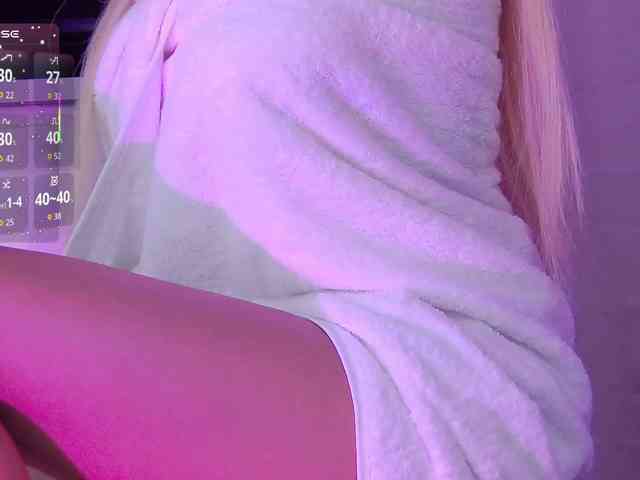 Изображение секс-шоу модели lucygirl- Изображение секс-шоу модели lucygirl-