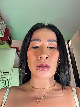 Sexshow-Bild von AsianMilfSheryl