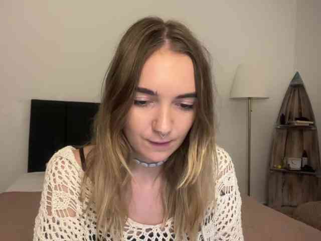 RoxyHorny's sex show image RoxyHorny's sex show image
