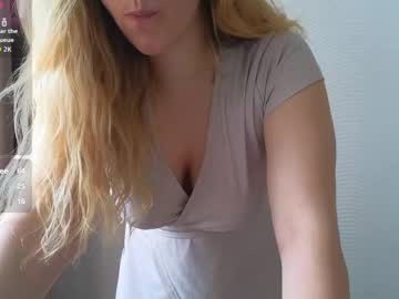 dianaholiday's sex show image