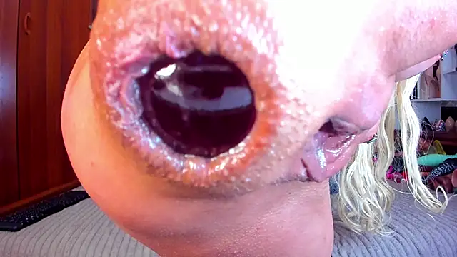 Изображение секс-шоу модели NikkaHOTx