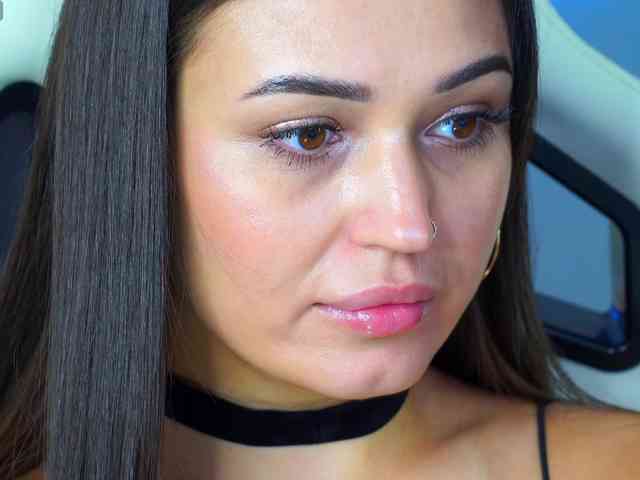 Adel-chocolatee's sex show image
