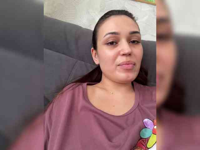 Adel-chocolatee's sex show image