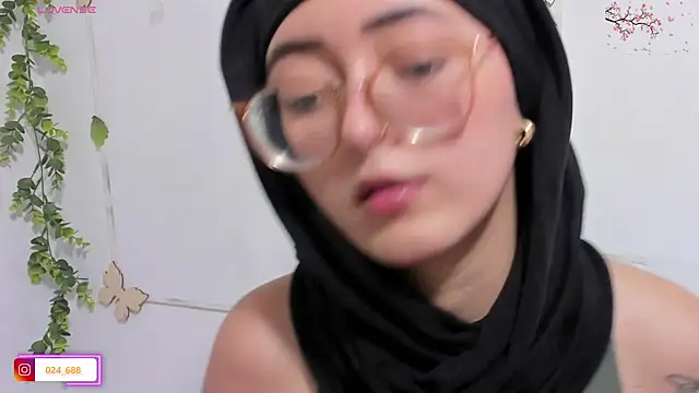 Изображение секс-шоу модели aysel_elid Изображение секс-шоу модели aysel_elid