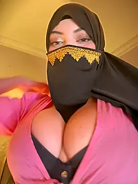 Yahizaa's sex show image