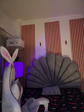 Yahizaa's sex show image