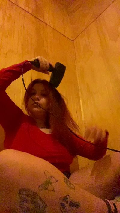 Изображение секс-шоу модели Paulette22