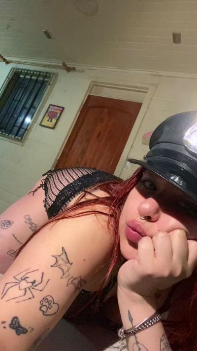 Изображение секс-шоу модели Paulette22