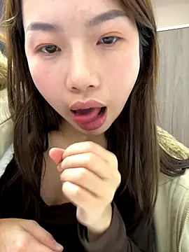 Изображение секс-шоу модели GYYoo Изображение секс-шоу модели GYYoo