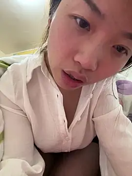 Изображение секс-шоу модели GYYoo Изображение секс-шоу модели GYYoo