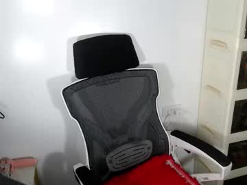 Изображение секс-шоу модели uronlylust_lilit69xx