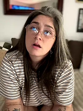 Изображение секс-шоу модели Alix_Valentine