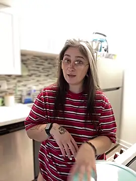 Изображение секс-шоу модели Alix_Valentine