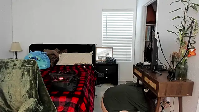 Alix_Valentine's sex show image