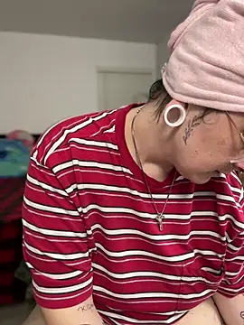 Alix_Valentine's sex show image