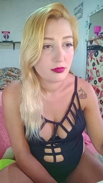 Mazie07's sex show image Mazie07's sex show image