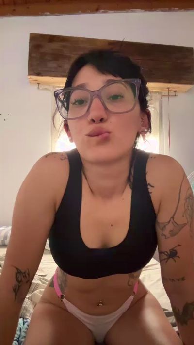 Изображение секс-шоу модели mica88xxx